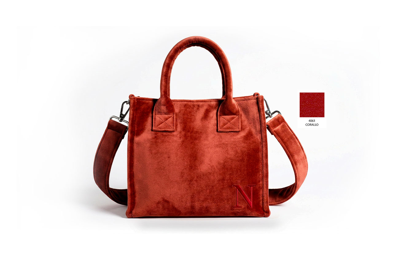 Borsa di velluto con tracolla colore Corallo Borsa in velluto made in Italy